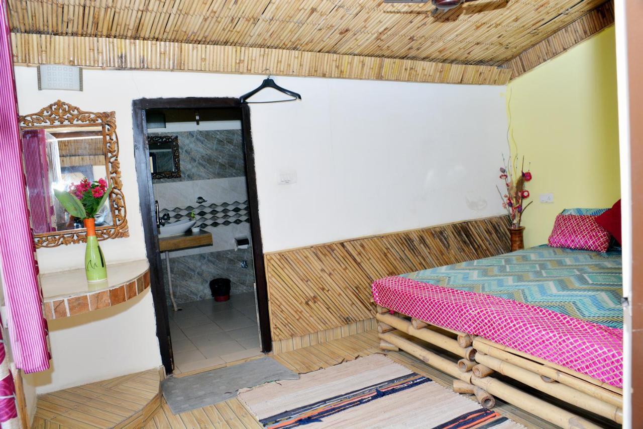 Astraal Resorts And Spa Risikés Kültér fotó